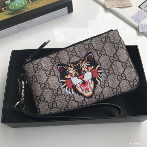 First bag ru Gucci GG 0719